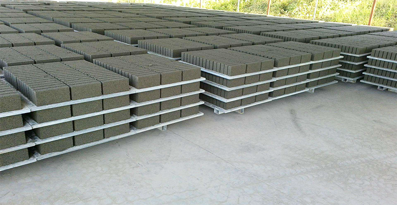 <a href=http://www.landec.com.cn/ target=_blank class=infotextkey>免燒磚托板</a>